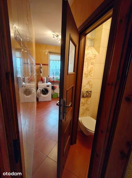 Dom wraz z warsztatami i powierzchnią biurową!-16