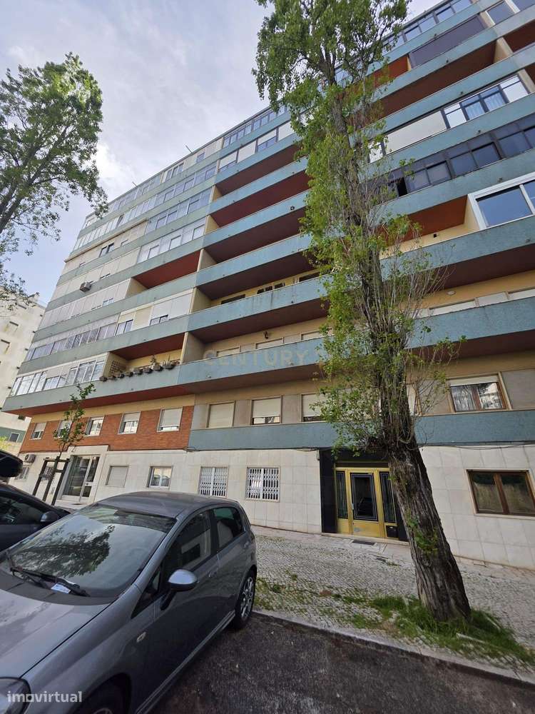 Apartamento T3 Novo em Benfica | varanda aberta | suite | 2 elevadores-30