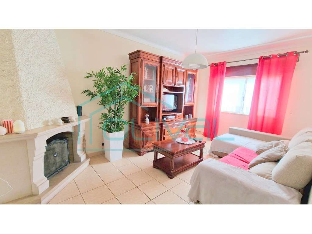 Moradia T6 centro de Samora Correia - Grande imagem: 4/31