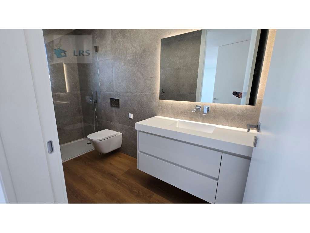 Murches, lindos acabamentos, moradia isolada com 3 suites e 1 quatr...-41