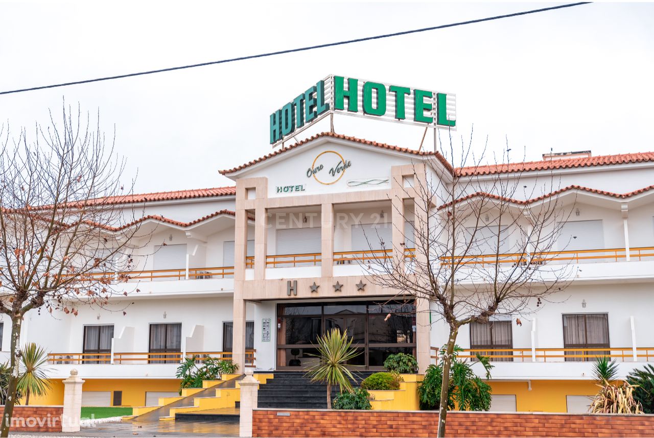 Hotel com 32 Quartos - Vieira de Leiria - Marinha Grande