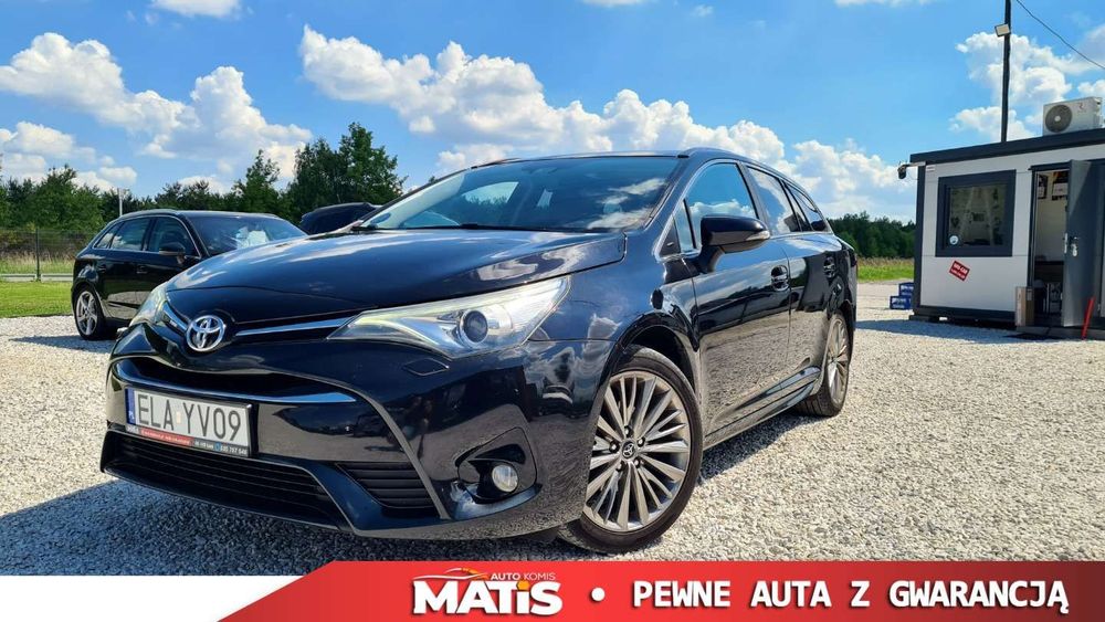 Toyota Avensis III (2009-) 2015