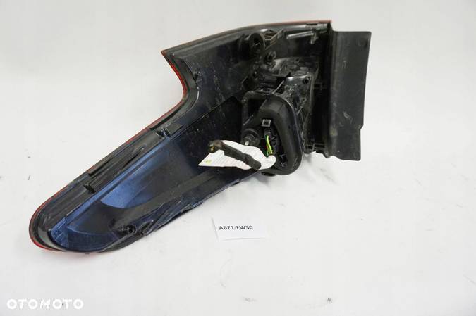 LAMPA TYLNA LEWA CITROEN C5 III X7 KOMBI LIFT - 2