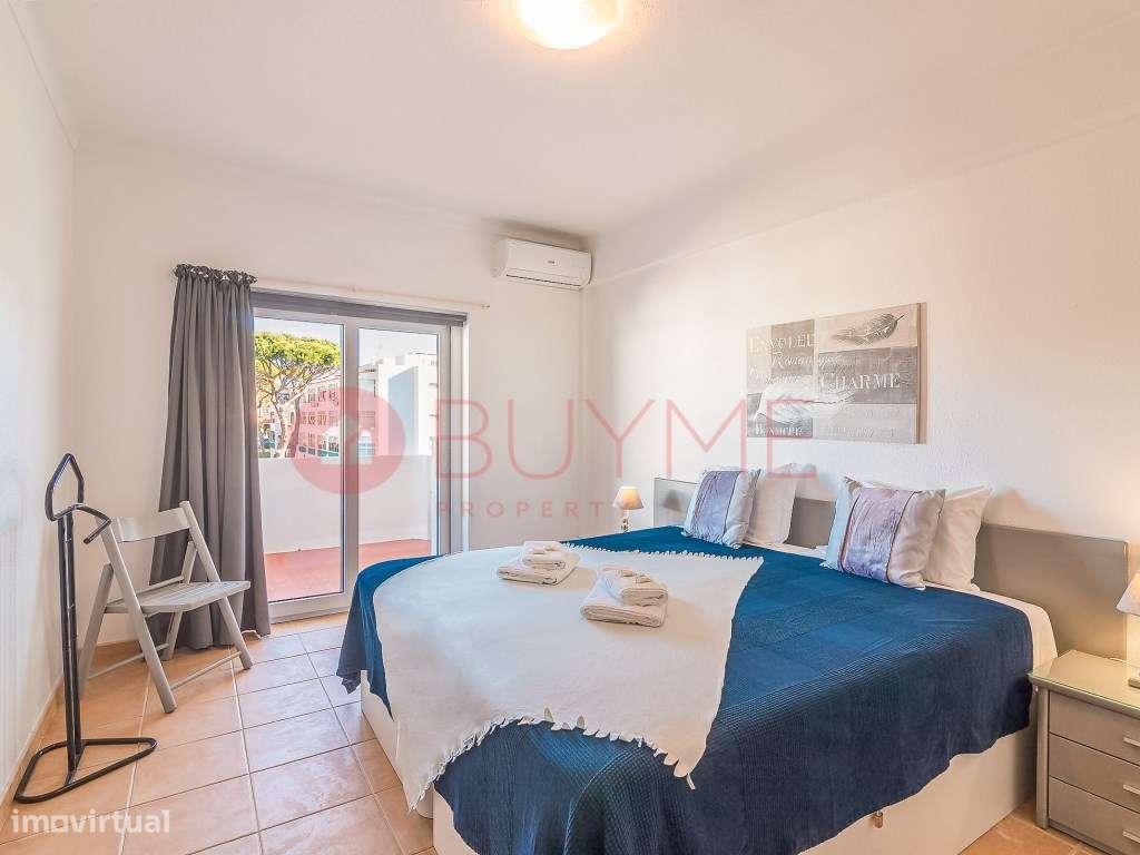 Apartamento T1 com Piscina e Vista Jardim em Vilamoura-12