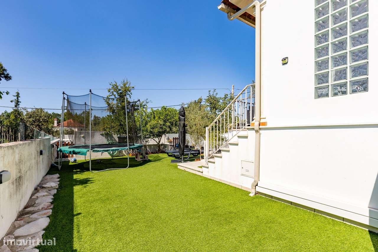 Moradia T4 +1  em Pombal || Potencial extra de rentabilidade-24