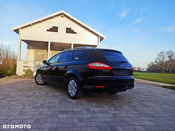 Ford Mondeo Turnier 2.0 TDCi Ambiente - 24