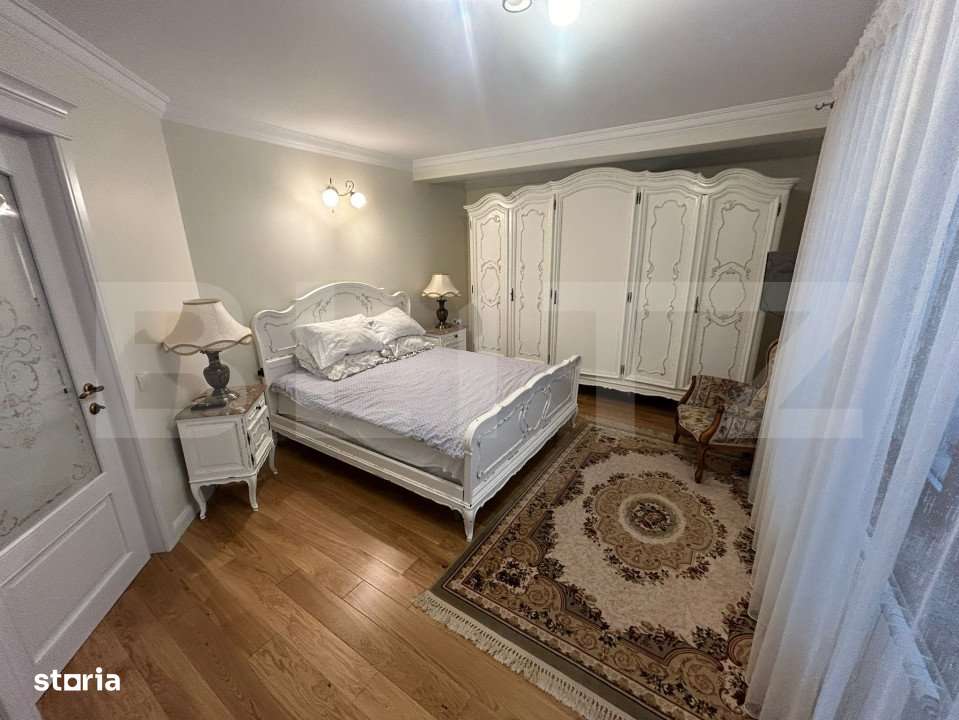 Apartament de lux cu 3 camere, 120 mp, curte privata de 70 mp, zona P - Imagine principală: 3/8