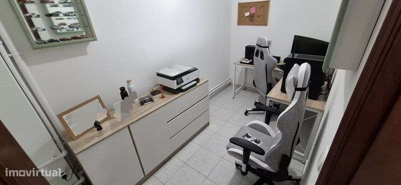 Moradia T2  - 3 Andares  Freixo de Espada à Cinta - Grande imagem: 4/4