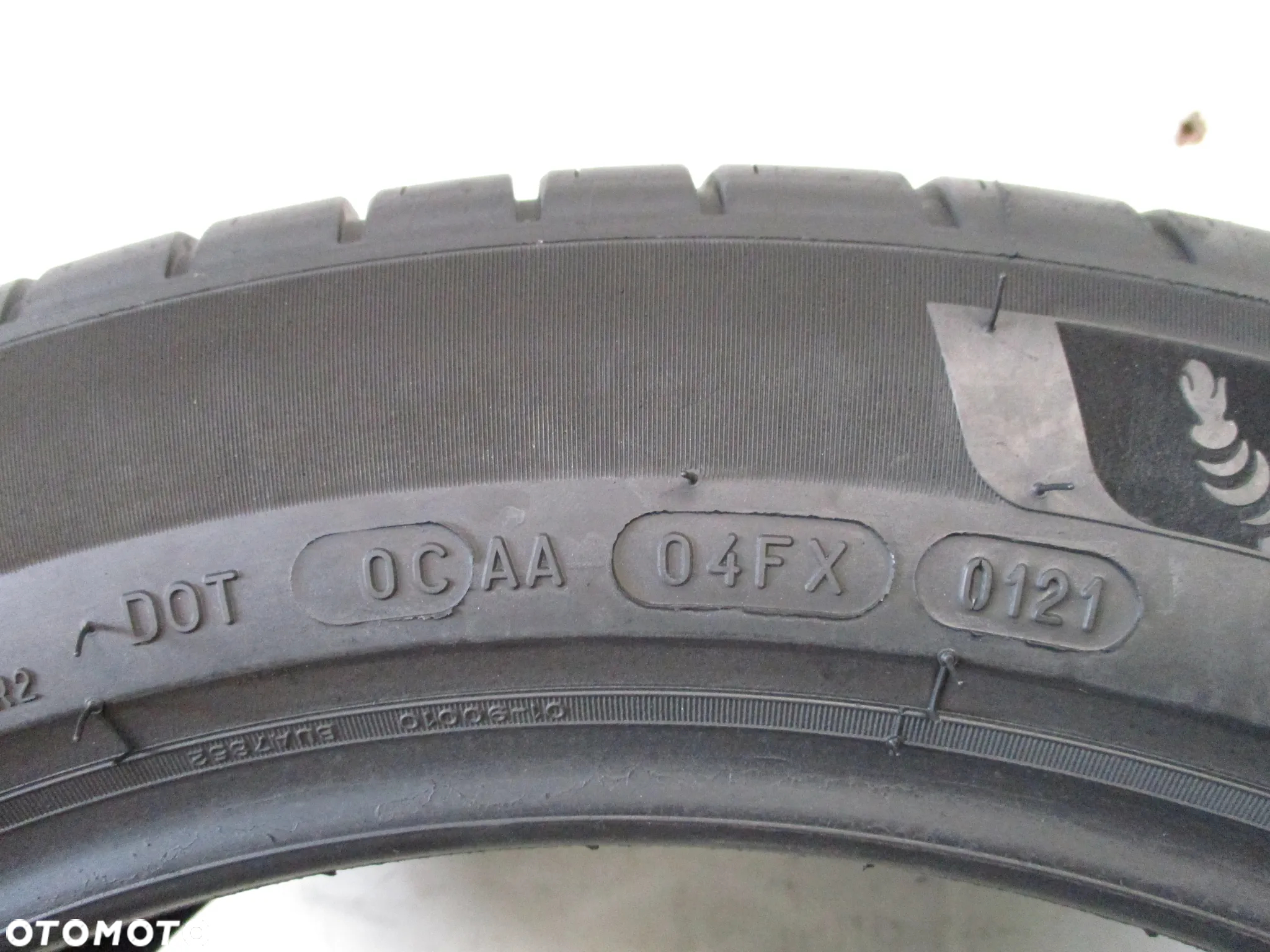 OPONA 255 45 20 105W MICHELIN - LATO - 5