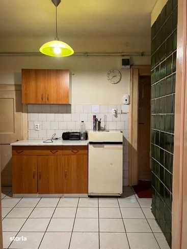 Apartament cu pod mansardabil in casa ingrijita - Piata Sfatului , Rep-4