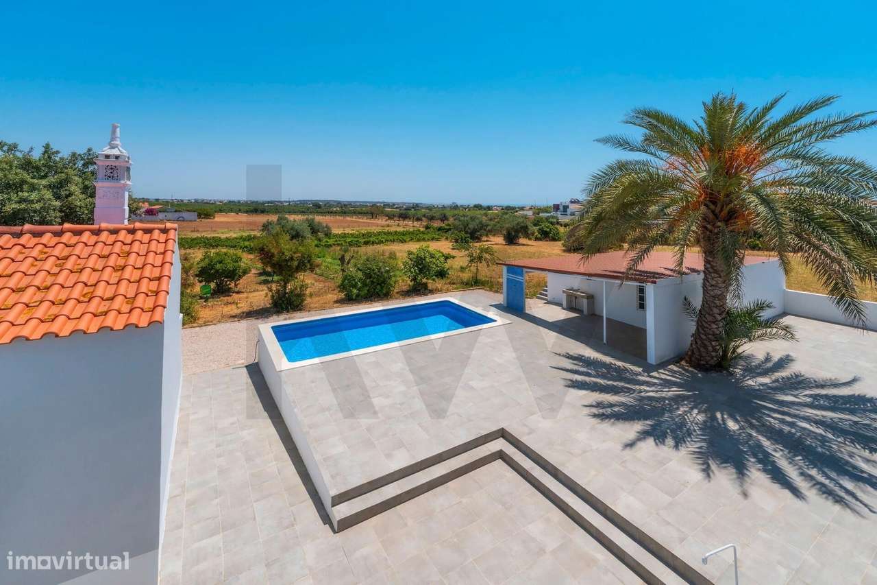 Moradia Térrea T5 com Piscina, Renovada em 2023 — Vila Nova de Cacela - Grande imagem: 5/60