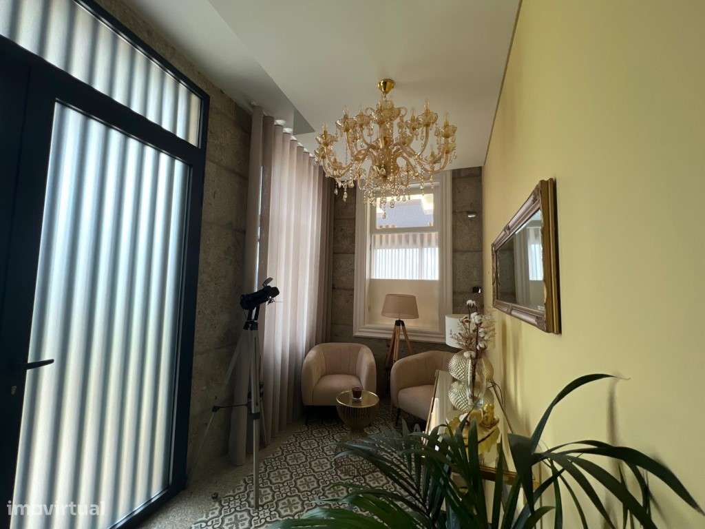Moradia T5 com piscina em Braga-9