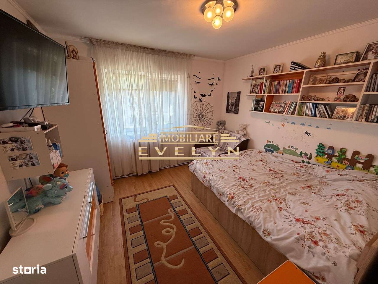 Vânzare Apartament 4 Camere - Decomandat - 78 mp - Str. Împărat - Imagine principală: 5/8