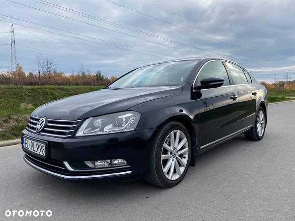 Volkswagen Passat 2.0 TDI Highline DSG - 1