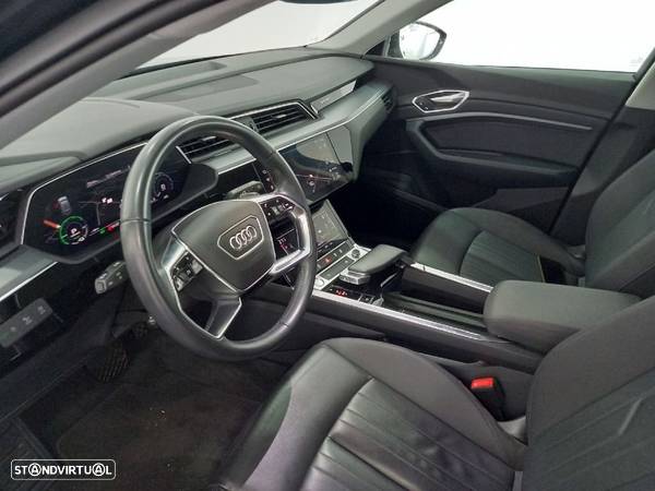 Audi e-tron 55 quattro - 14