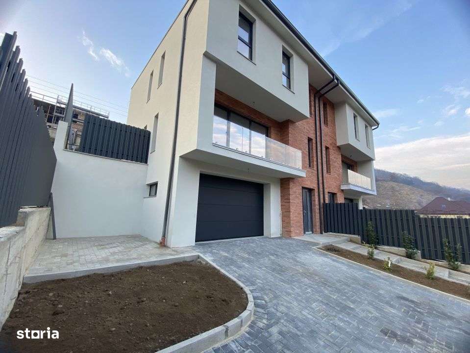 Duplex de vanzare, 195 mp utli, Garaj , zona Tauti - Imagine principală: 4/18