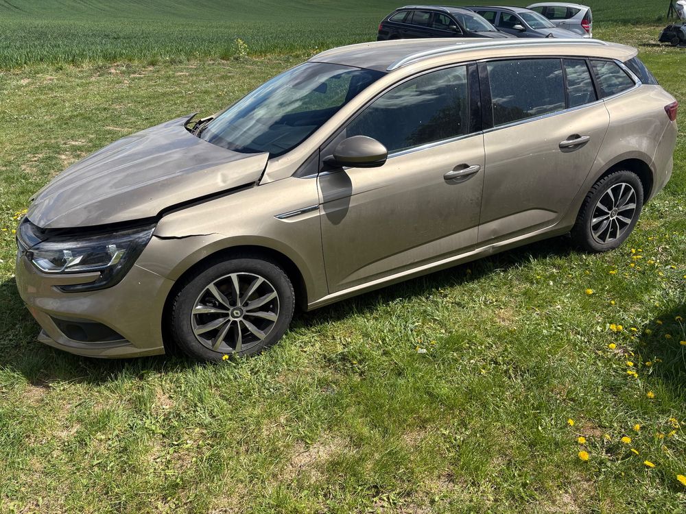 Renault Megane IV BLUE dCi 115 EDC LIMITED 2019