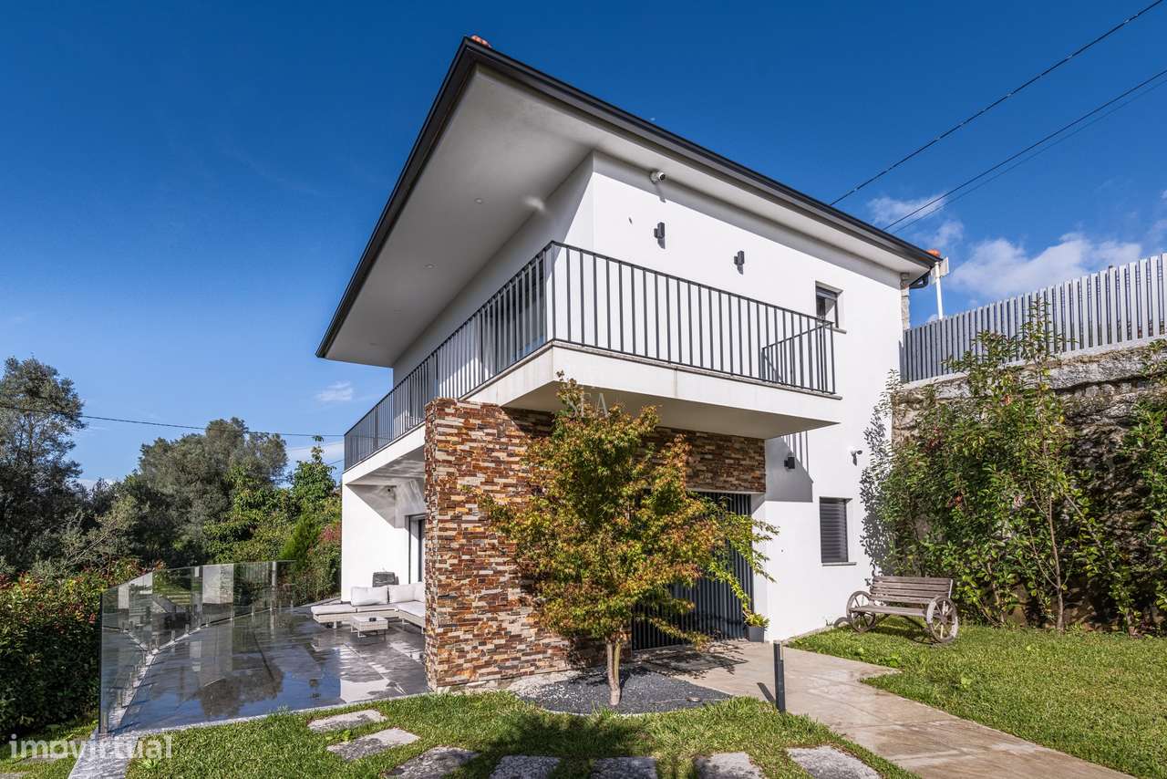 Morada individual com 4 suítes e piscina em Geraz do Minho - Póvoa de-53