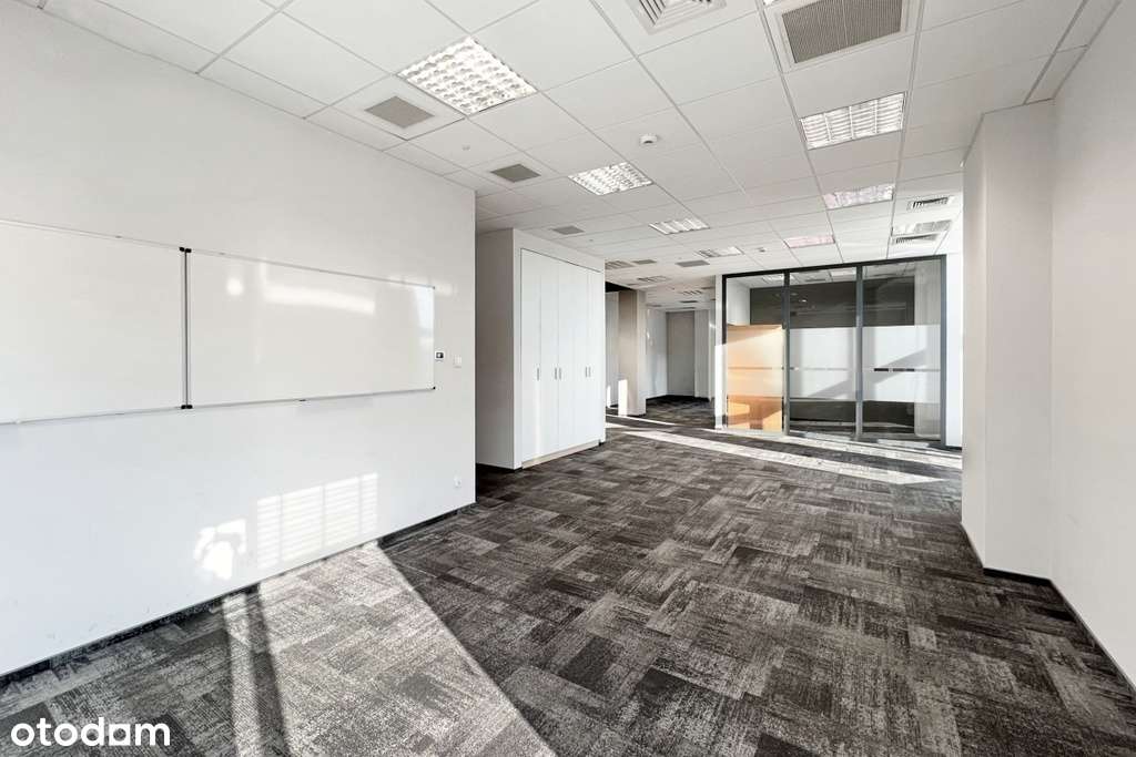 Biuro z parkingiem. - Pełny obrazek: 4/8