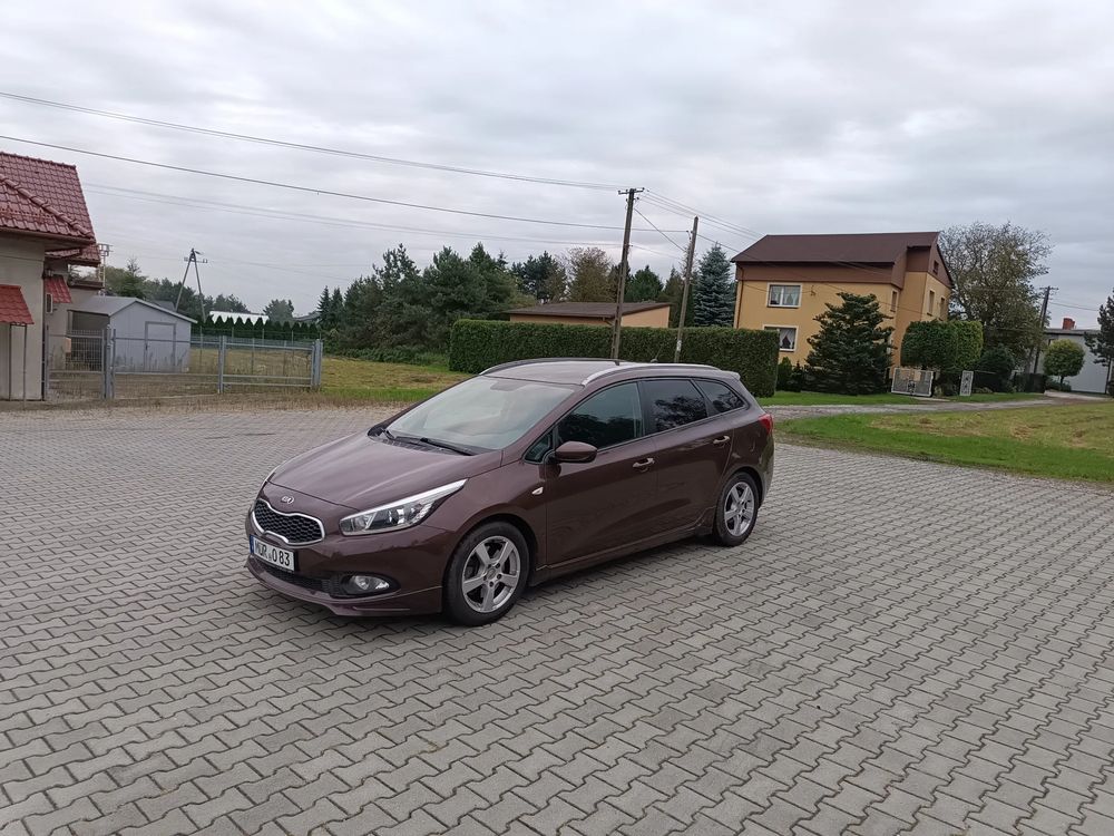 Kia Ceed II 1.6 GDI Dream Team Edition 2013