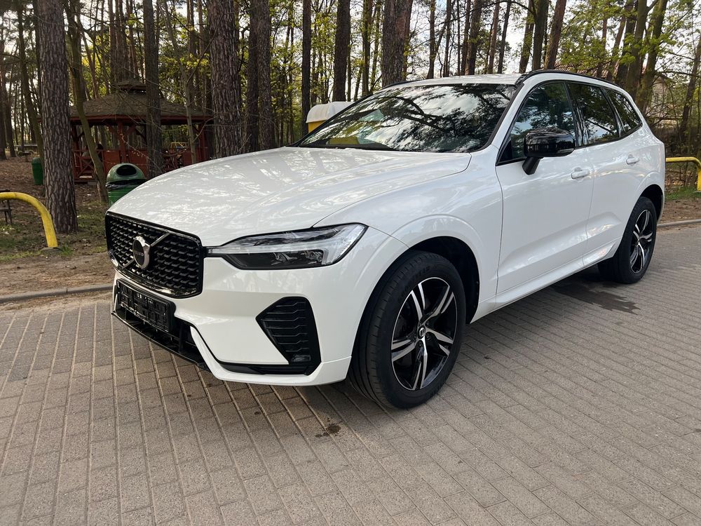 Volvo XC60 II B4 D AWD Plus Dark 2022