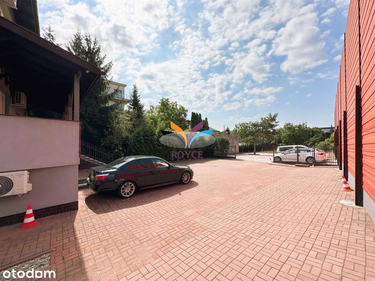 580m2 biurowiec 30 m. postojowych światłowód klim-13