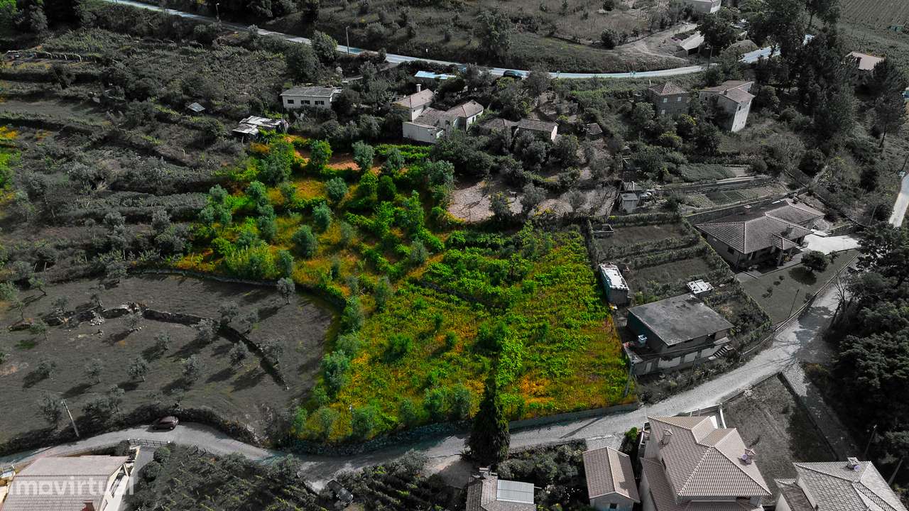 TERRENO P/ CONSTRUÇÃO COM VISTA PARA O RIO DOURO - Grande imagem: 4/12