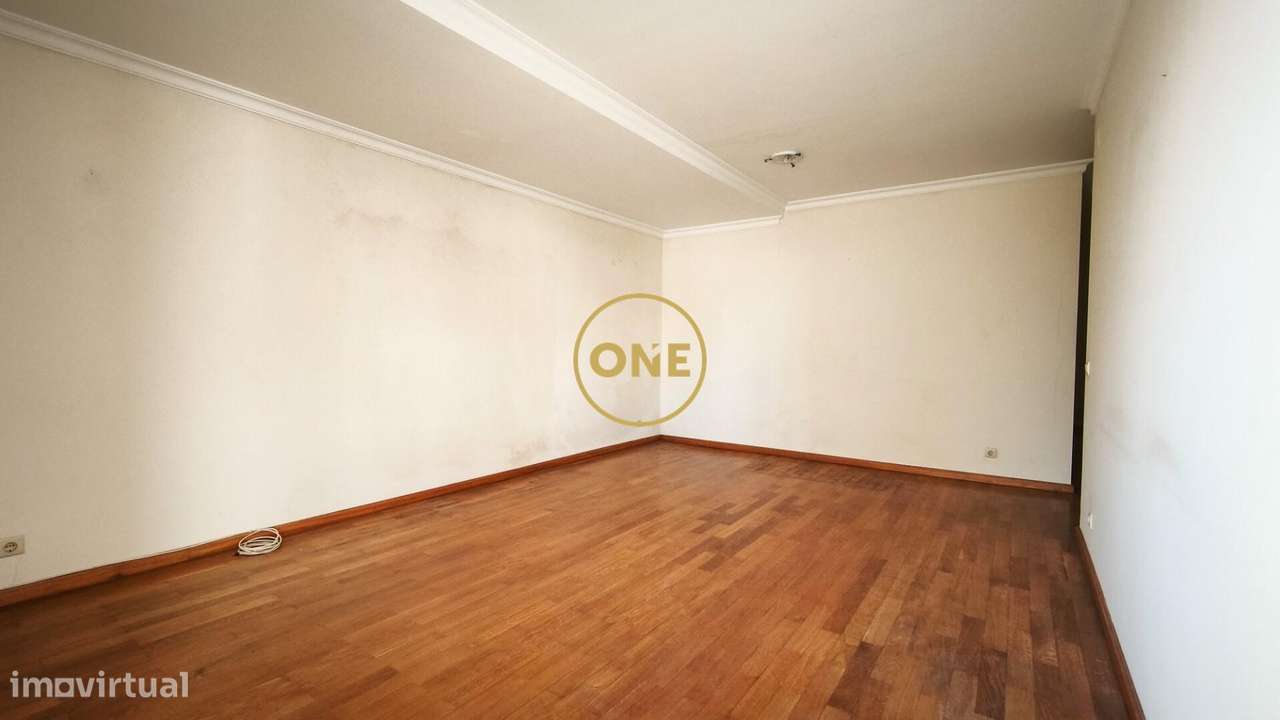 Este apartamento T1-8