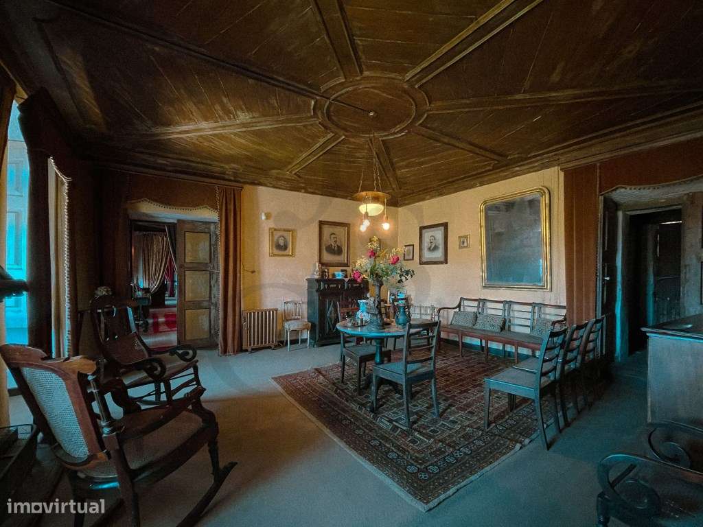 Casa Senhorial Brasonada do Século XVIII na Região do Douro-23