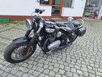 Triumph Bonneville - 2