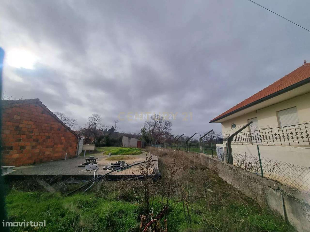Terreno Urbano em Parada, Bragança - 615m² por 45.000€ - Grande imagem: 3/12