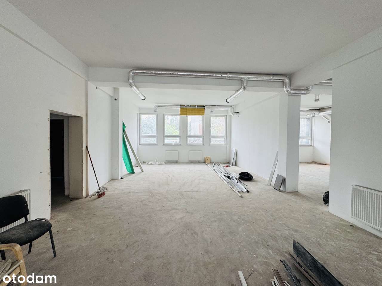 Lokal handlowy w centrum, parter,witryny,parking - Pełny obrazek: 4/5