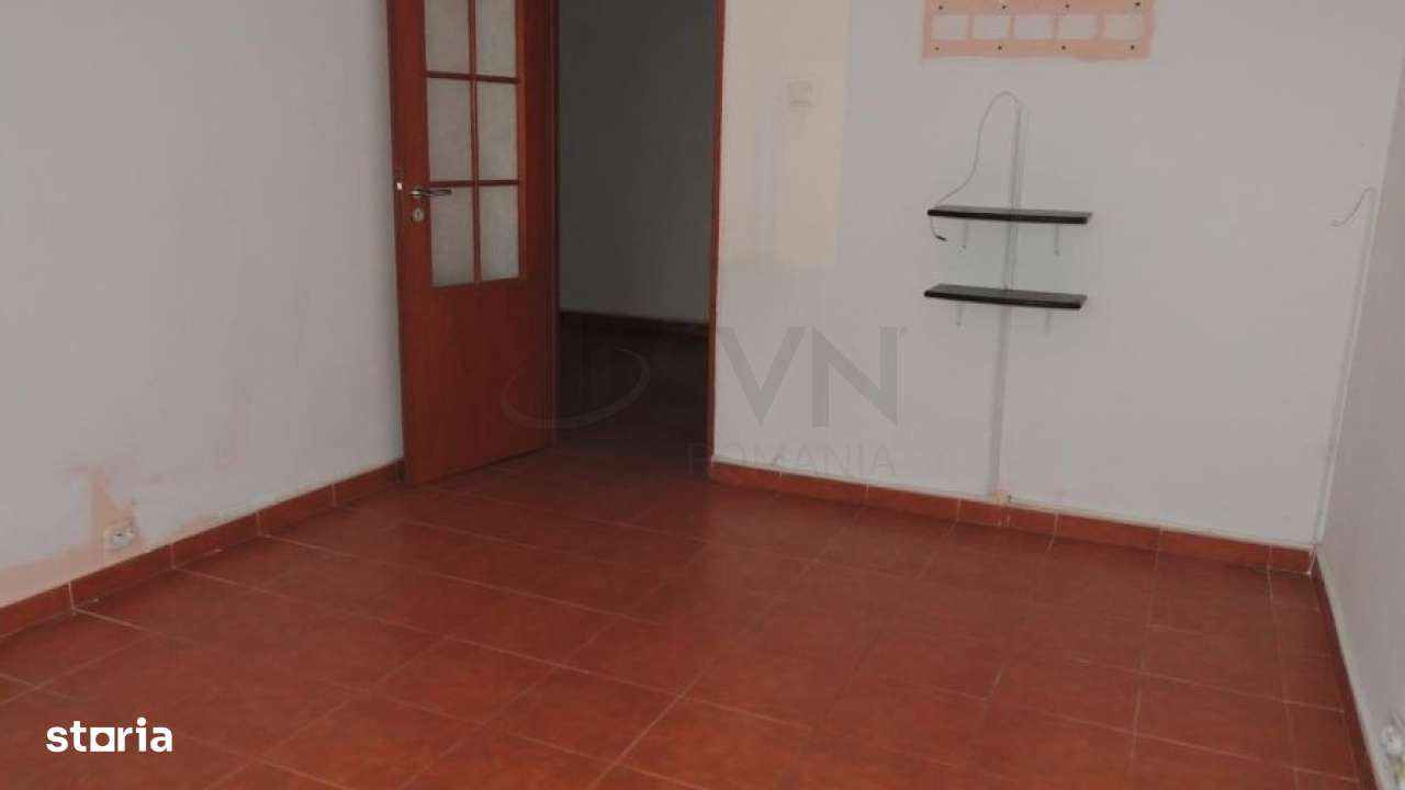 Apartament 4 Camere de Vanzare Zona Lacul Tei Sector 2 - Imagine principală: 1/12