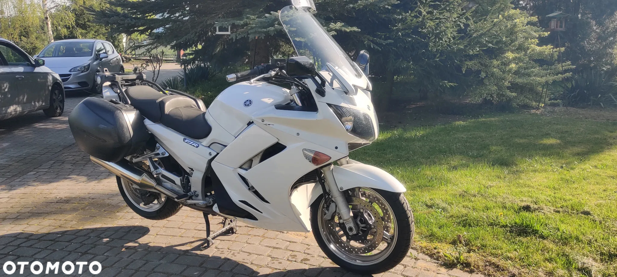 Yamaha FJR - 3