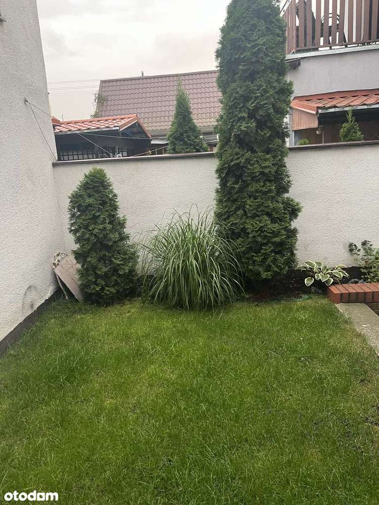 Budynek mieszkalny + warsztat/garaż - Pełny obrazek: 4/12