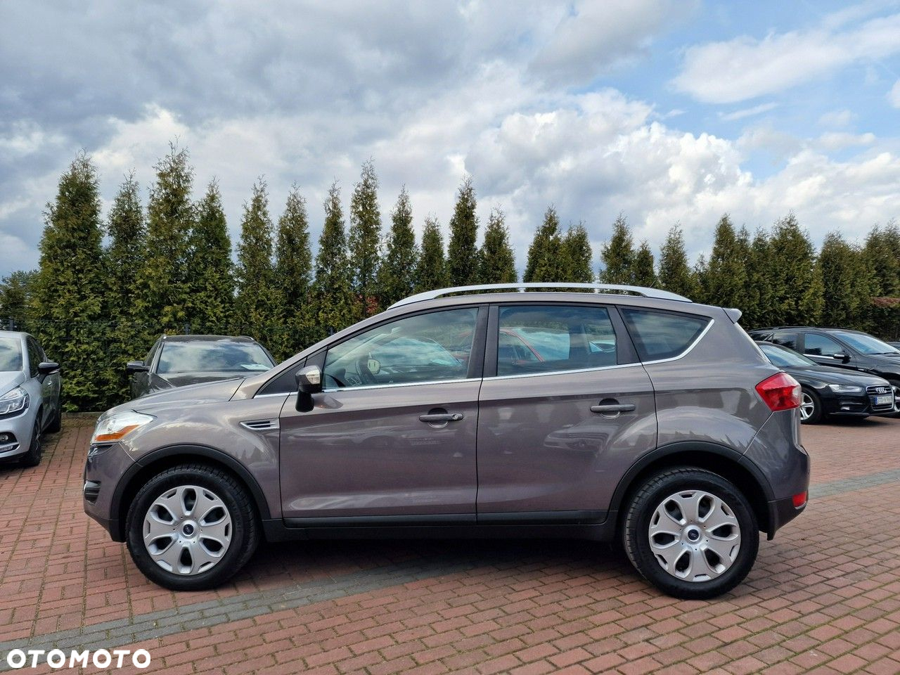 Ford Kuga - 5