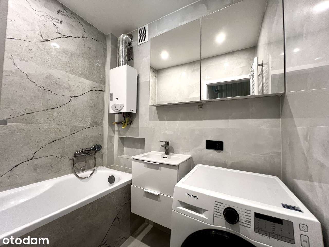 Wyjątkowe 3 pokoje w sercu zielonej okolicy – gotowe do wprowadzenia-3