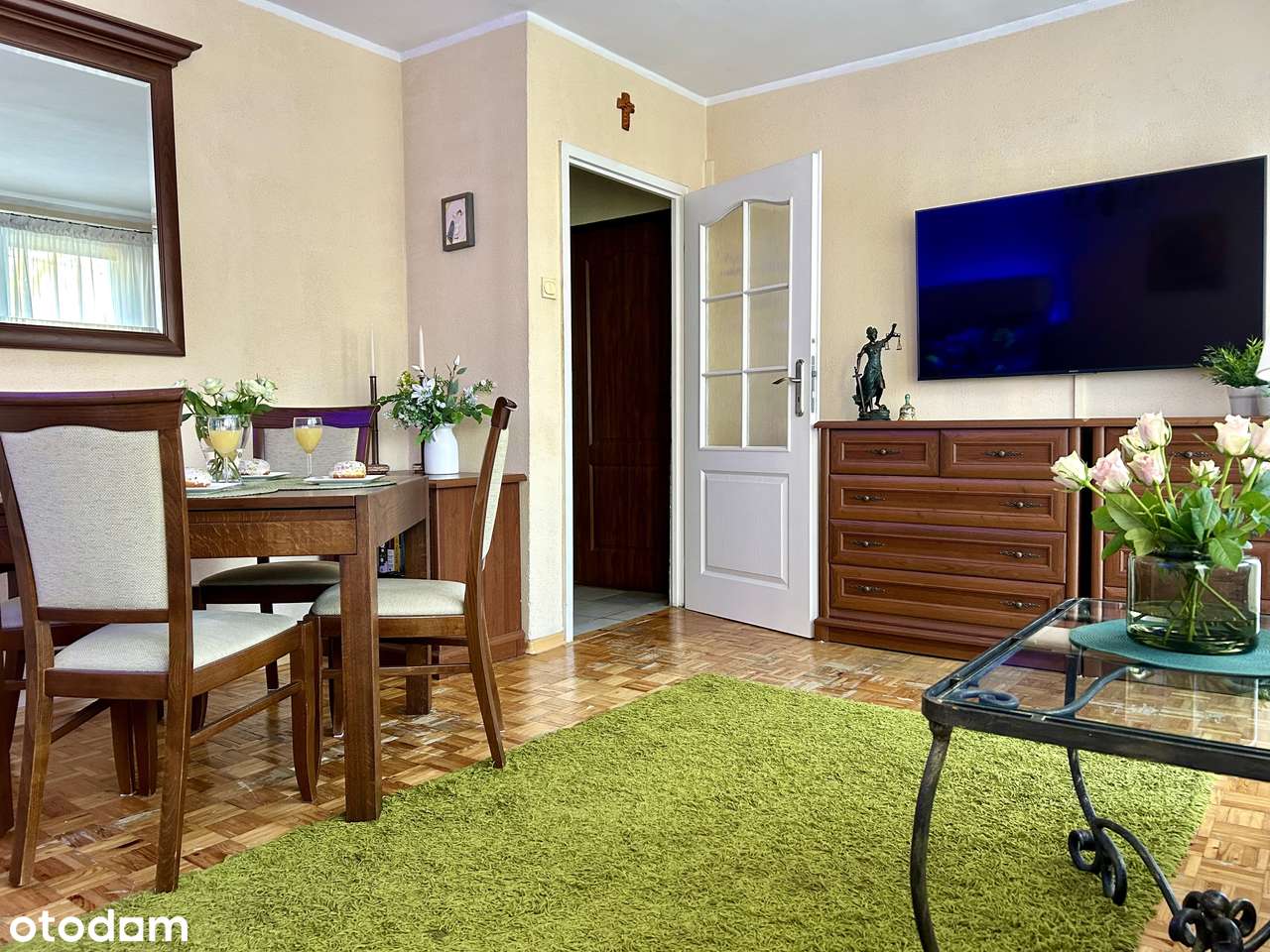 Słoneczne mieszkanie 3 pokojowe zatopione w zieleni z każdej strony.-9