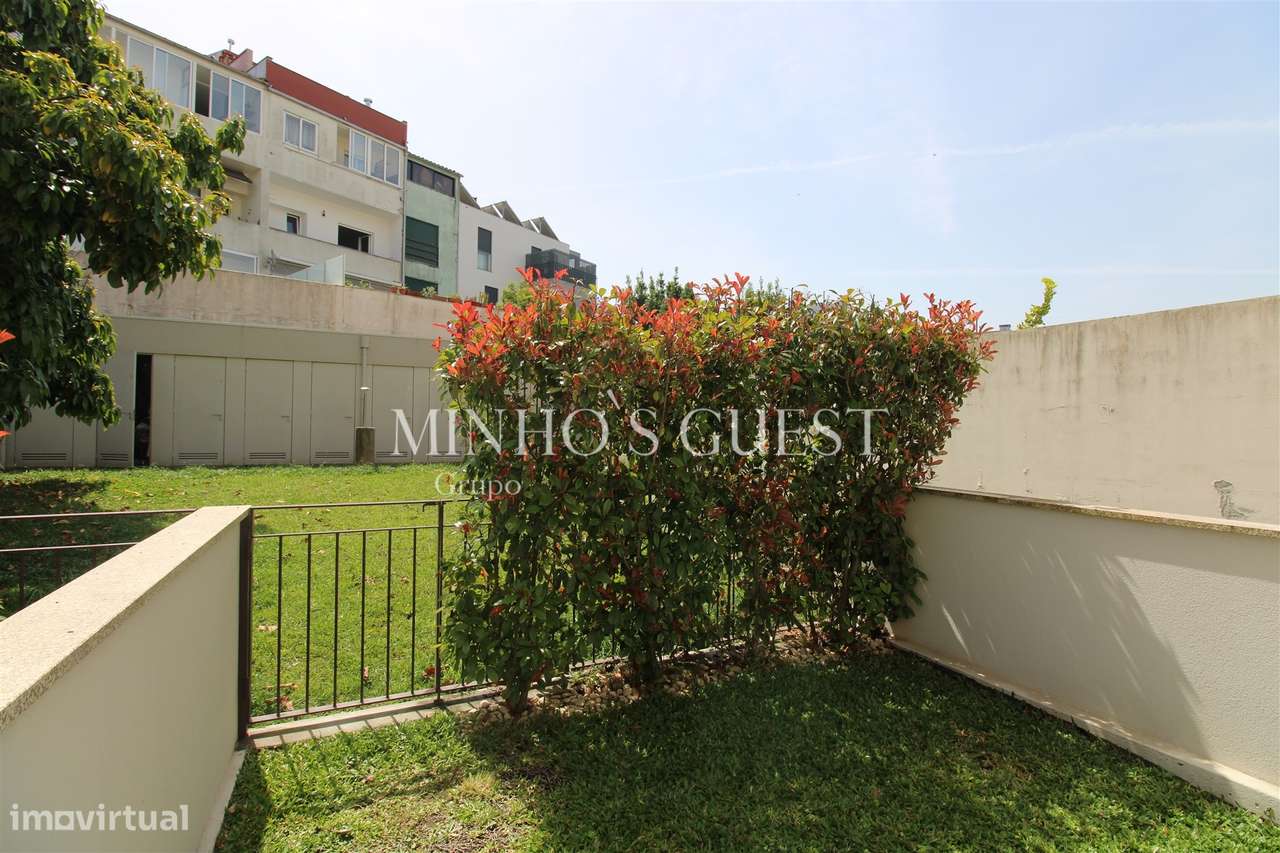 Apartamento T0 de Charme  com jardim privativo no Centro Histórico - S-16