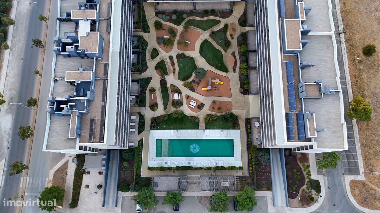 T2 Lux Garden - Faro | Condomínio Privado | Piscina | Elevador - Grande imagem: 3/42