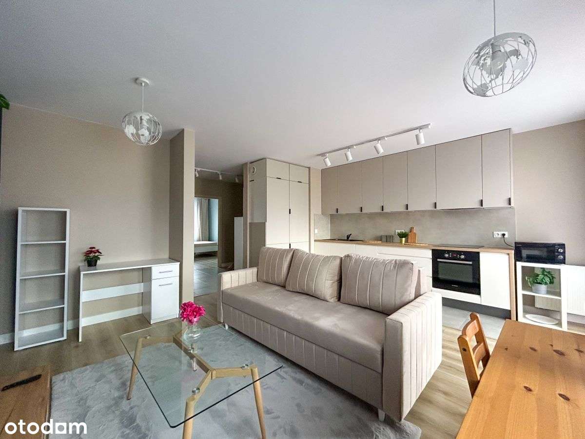 3 pokoje, balkon, pełne wyposażenie Czyżyny-1