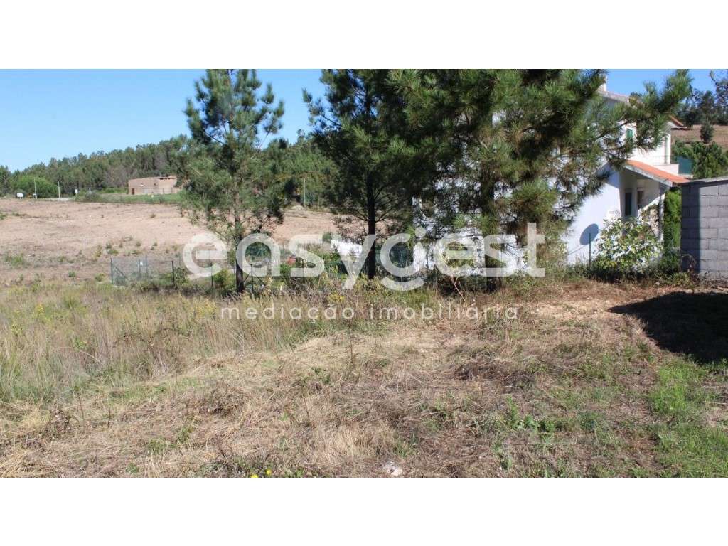 Terreno Urbano localizado a 5 km da Albufeira do Castelo de Bode - Grande imagem: 5/8