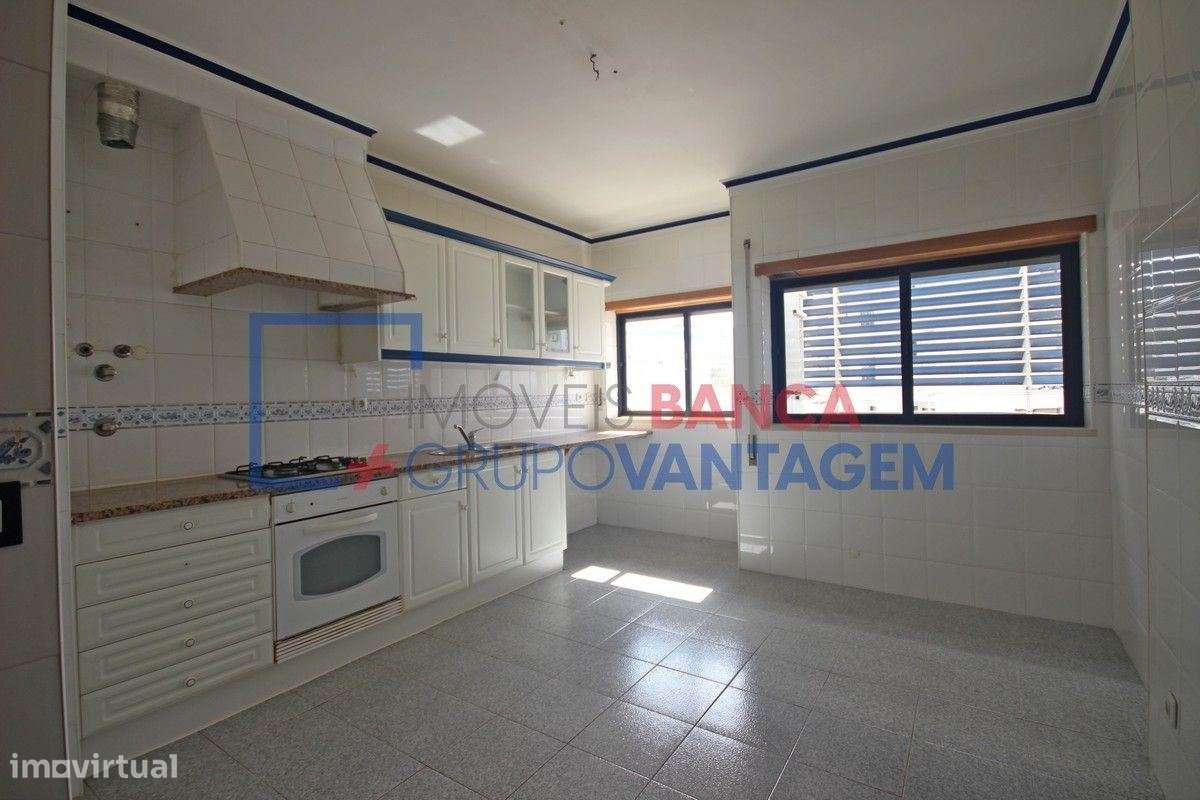 APARTAMENTO T3 SANTARÉM - Grande imagem: 5/18