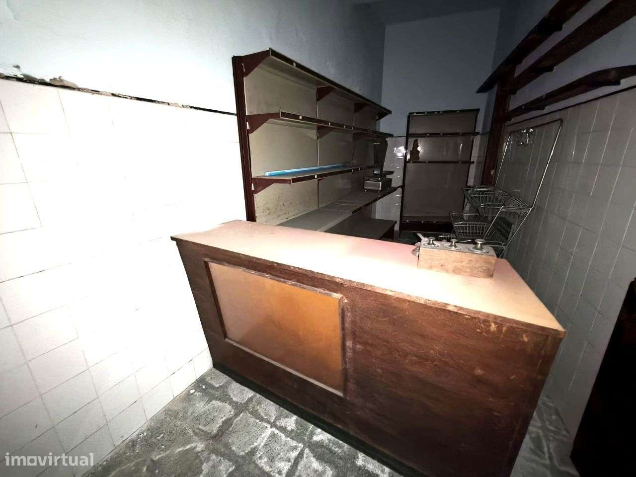 Moradia duplex em Valado dos Frades – excelente para investimento-40