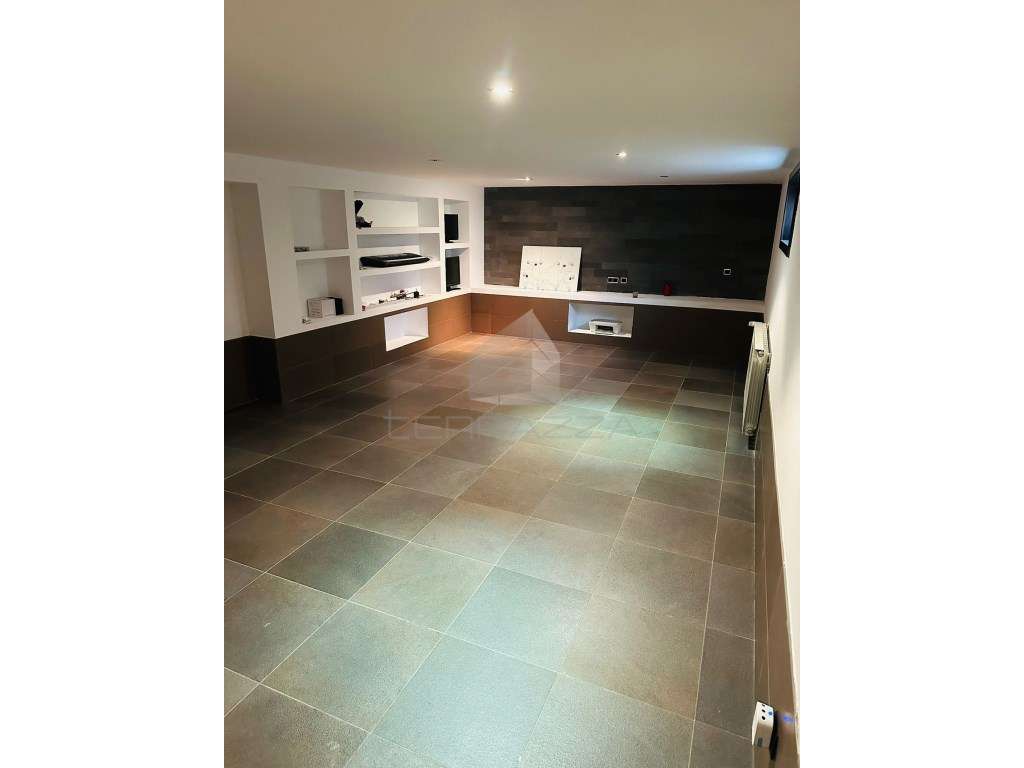 Casa de luxo à entrada da cidade de chaves-7