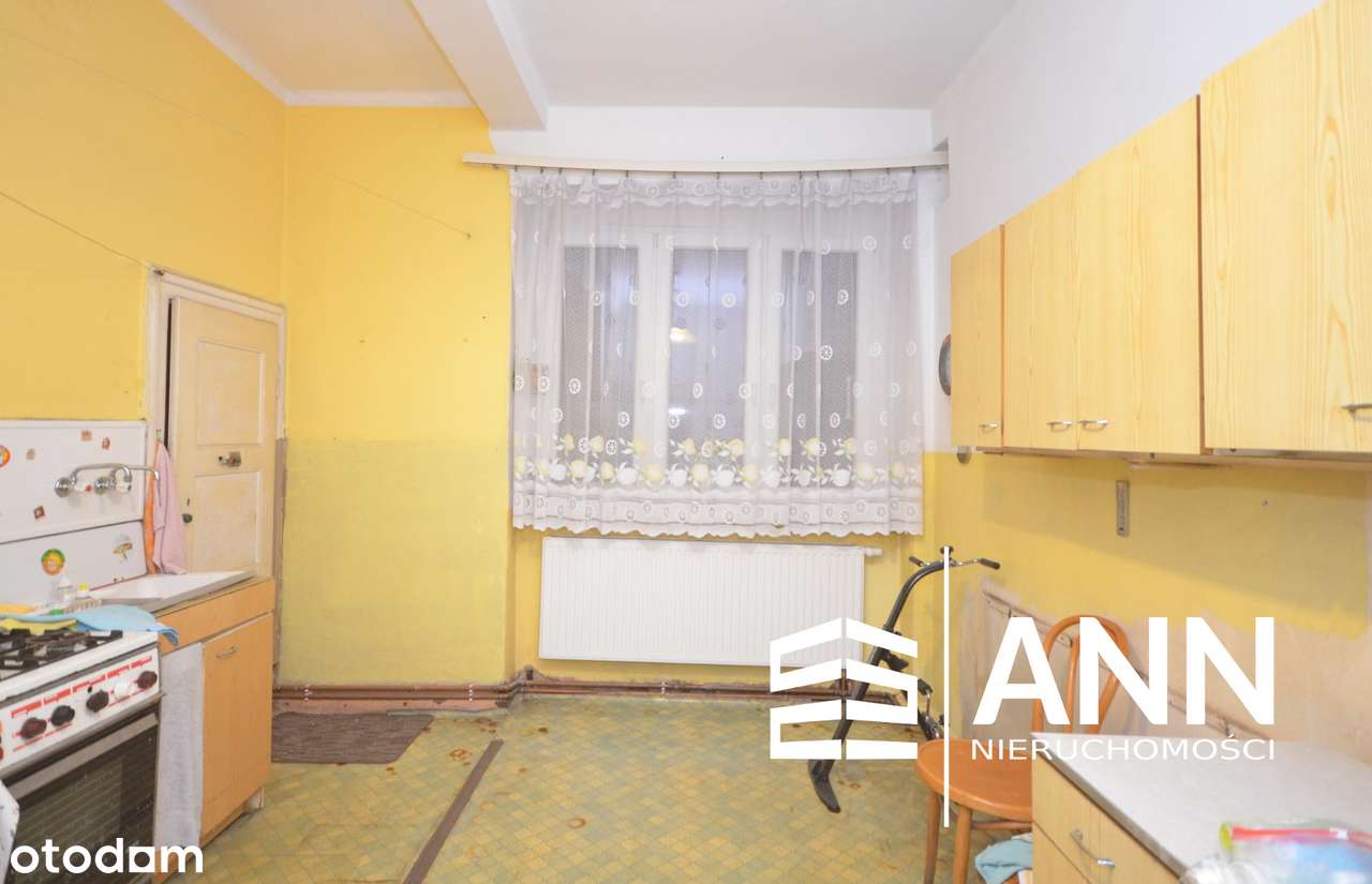 Dwupokojowe mieszkanie w Bytomiu z miejskim CO-4