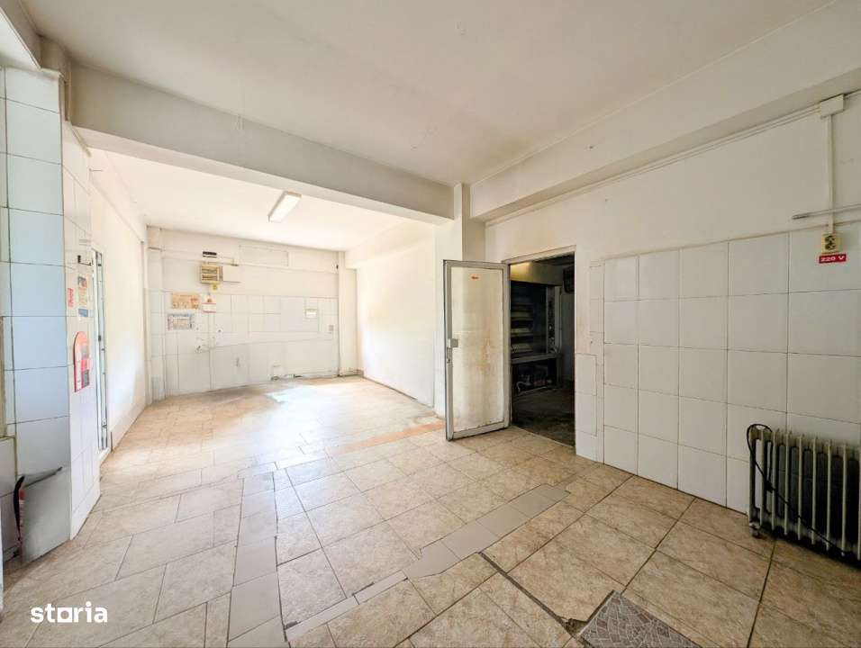 Spatiul Comercial Stradal+Teren  /Oportunitate de investitie/Valenii d-8