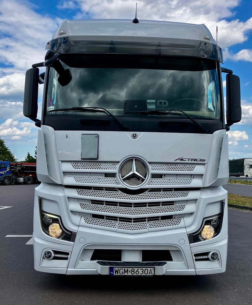 Mercedes-Benz Actros 2021