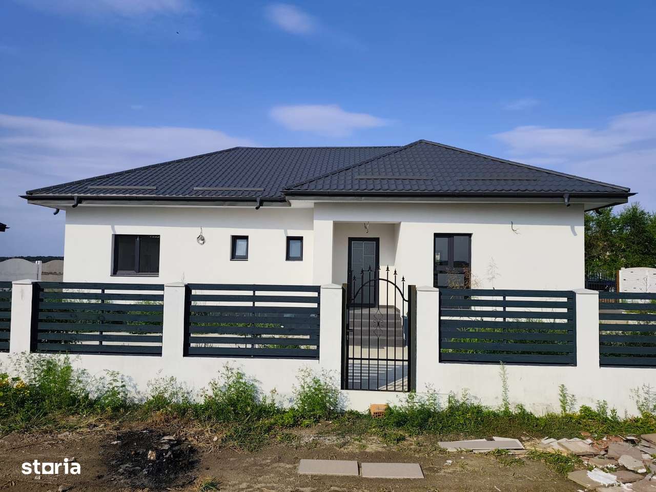 FARA COMISIOANE Sabareni casa cu 4 camere 2 bai PARTER placa asfalt-0