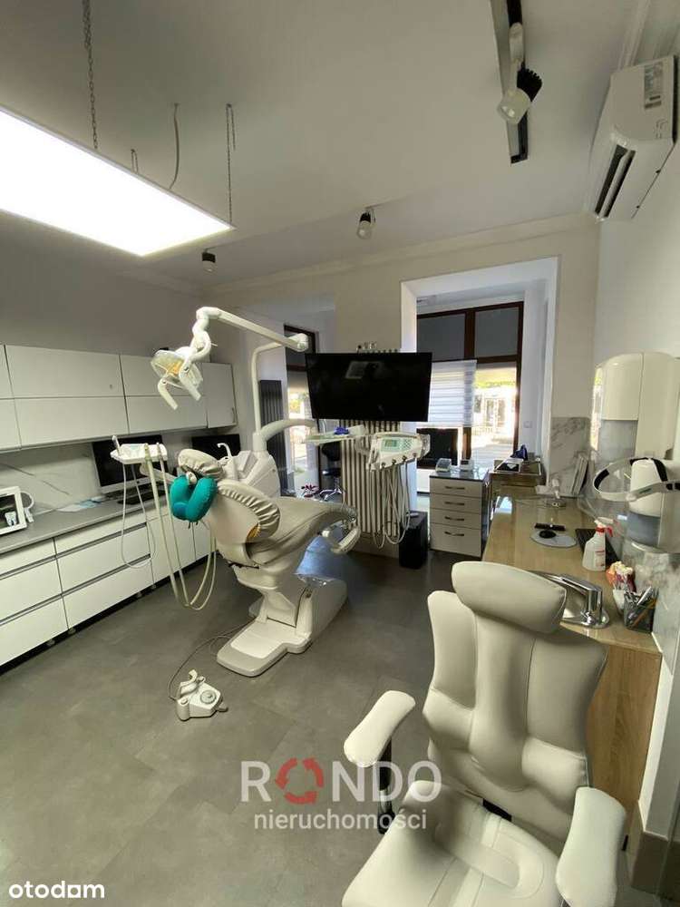 Na sprzedaż gotowa klinika stomatologiczna-3